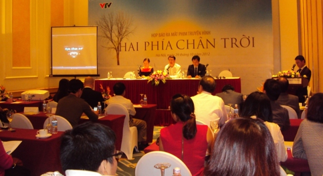 Phát sóng bộ phim truyền hình dài tập Hai phía chân trời